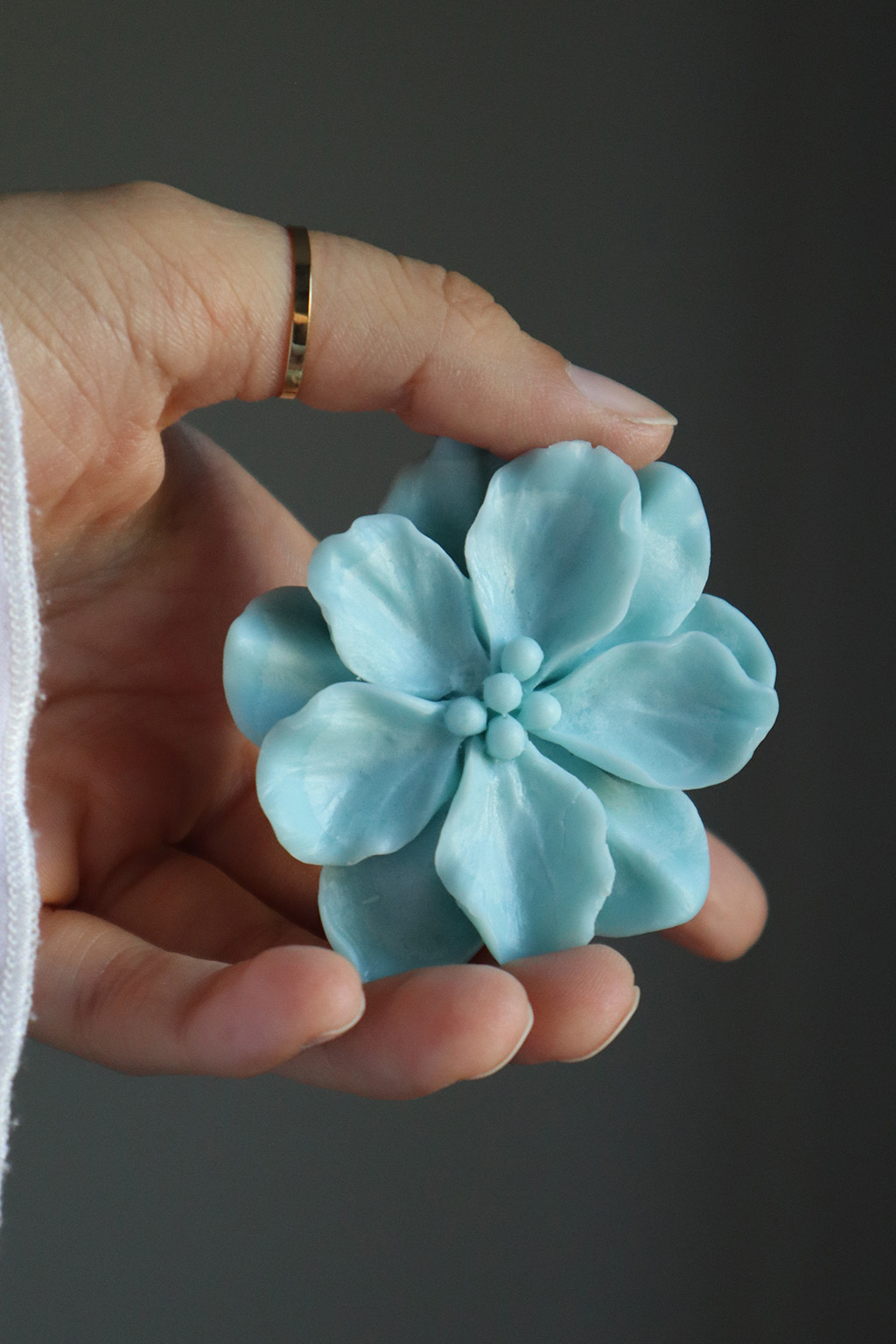 Decori in cera per candele camelia