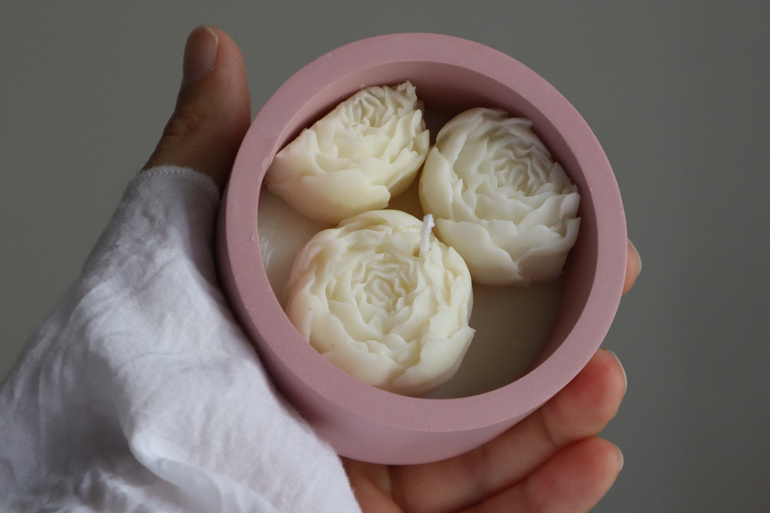 Decori in cera per candele peonia