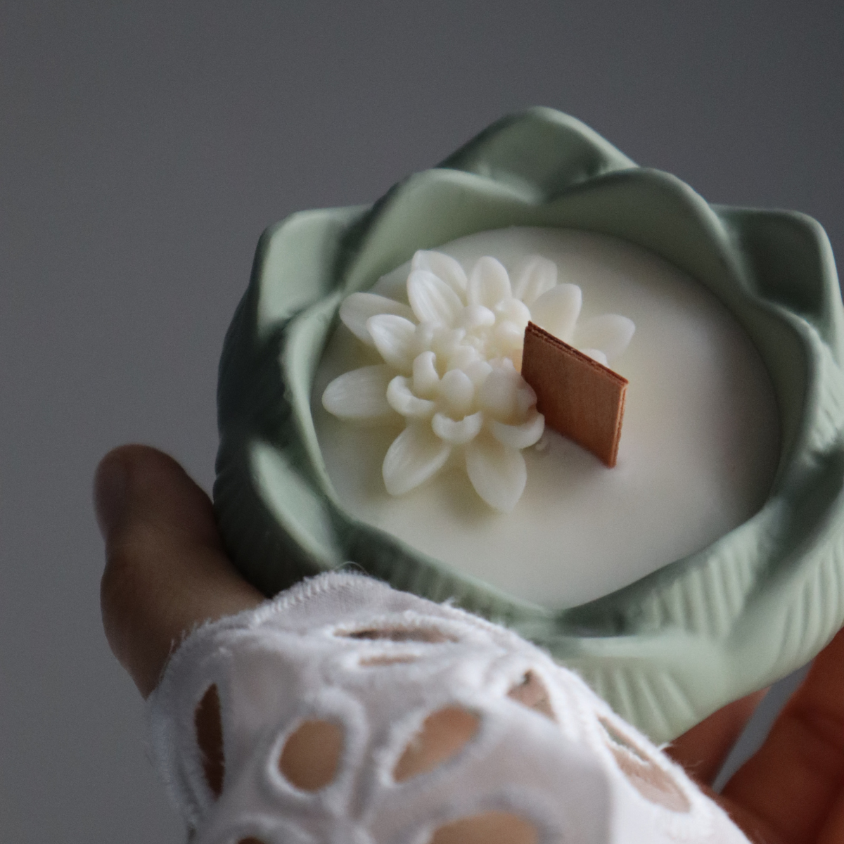 Candela artigianale crisalide Ophelia